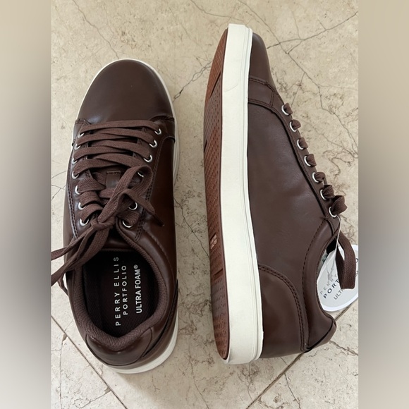 Perry Ellis brown leather shoes size 8.5 - Picture 2 of 4